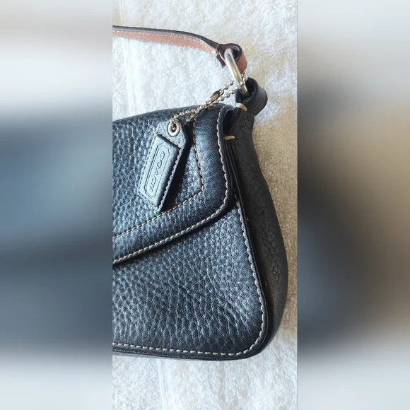 Coach Chelsea Purse No.2 - Picture 2 of 7